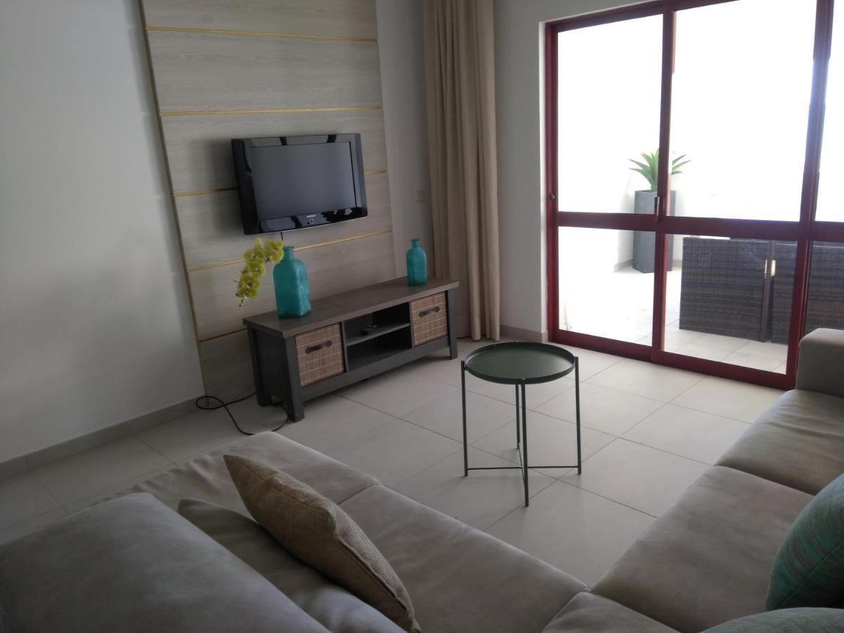 Apartamento Zacarias By Ferias Com Sol Quarteira Zewnętrze zdjęcie