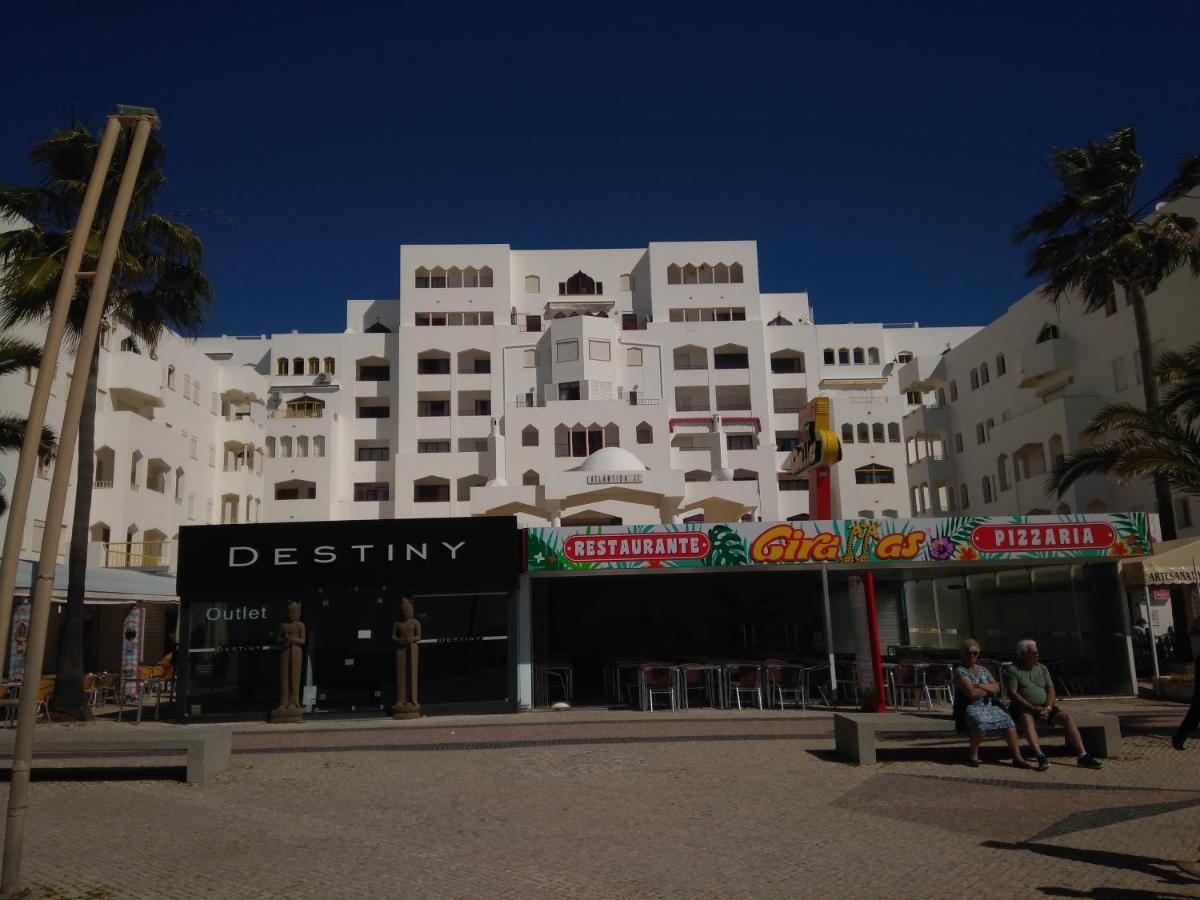 Apartamento Zacarias By Ferias Com Sol Quarteira Zewnętrze zdjęcie